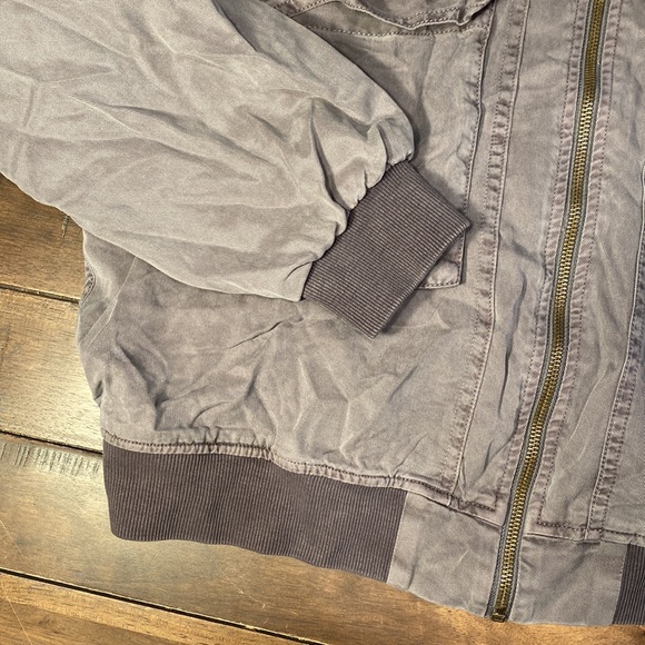 🪴Sold🪴 “Young Fabulous & Broke” Bomber Jacket🪴 - Picture 4 of 13